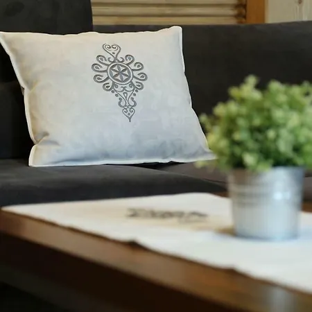 Tatrzanski Raj 2 아파트